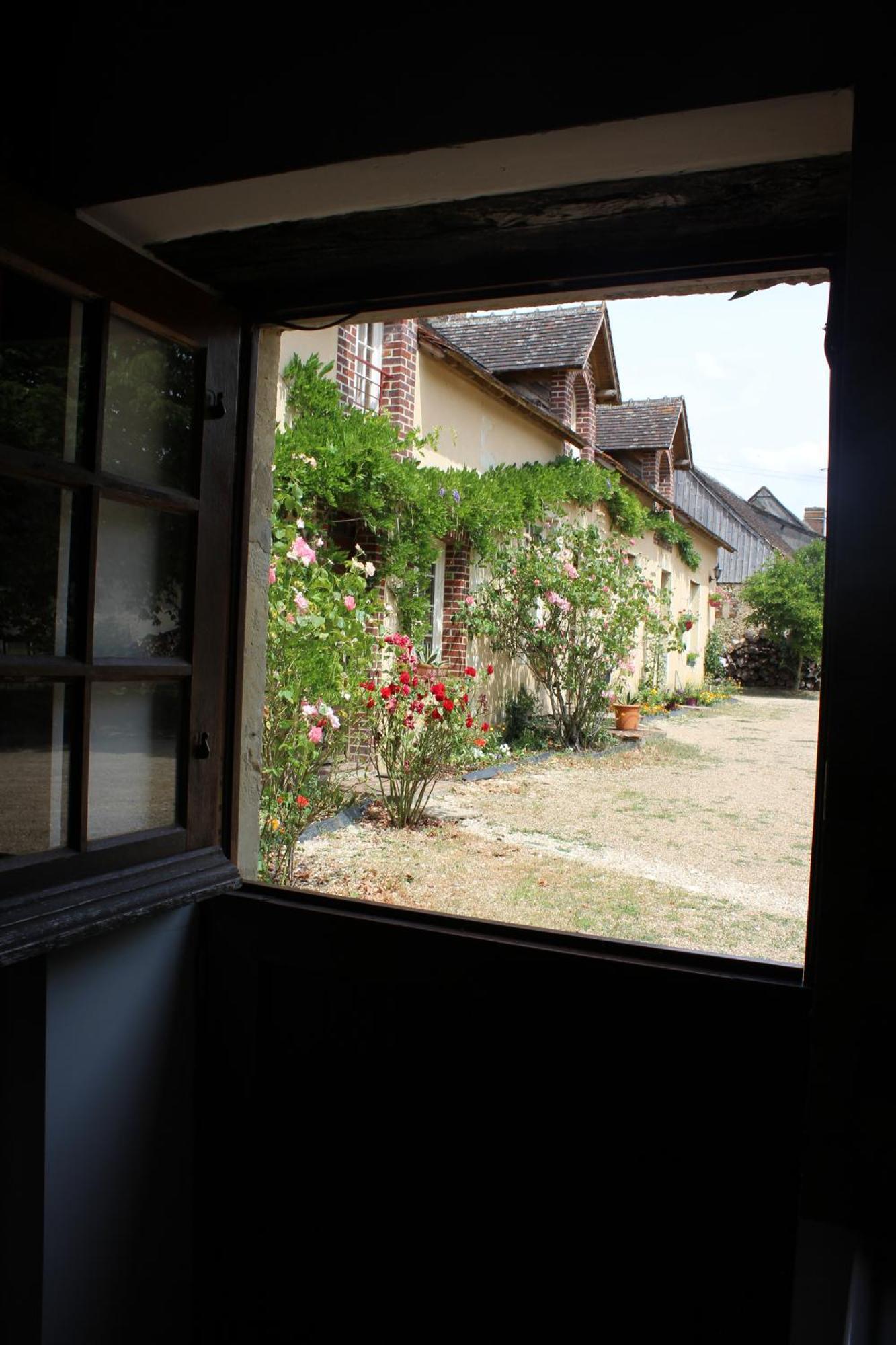 Gite Des Etangs De Beaulieu Le Plessis-Dorin Εξωτερικό φωτογραφία